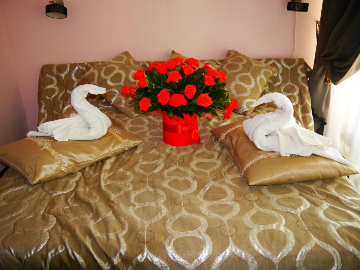 Kizhi Art Hotel Kharkiv Exterior photo
