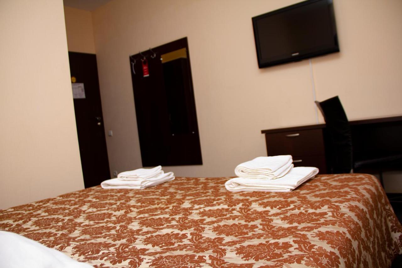 Kizhi Art Hotel Kharkiv Exterior photo